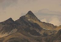 Der Piz Ot oberhalb von Samedan